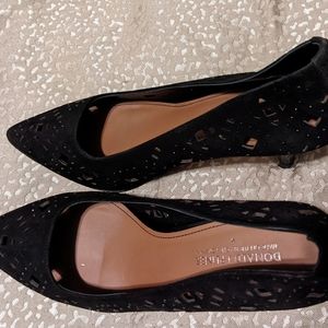 NWOT Donald J Pliner Black Suede Cutout Heels Size 9